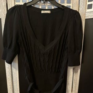 Condition: Very Good Used| Size Lg | Forever 21 V-neckline Sweater